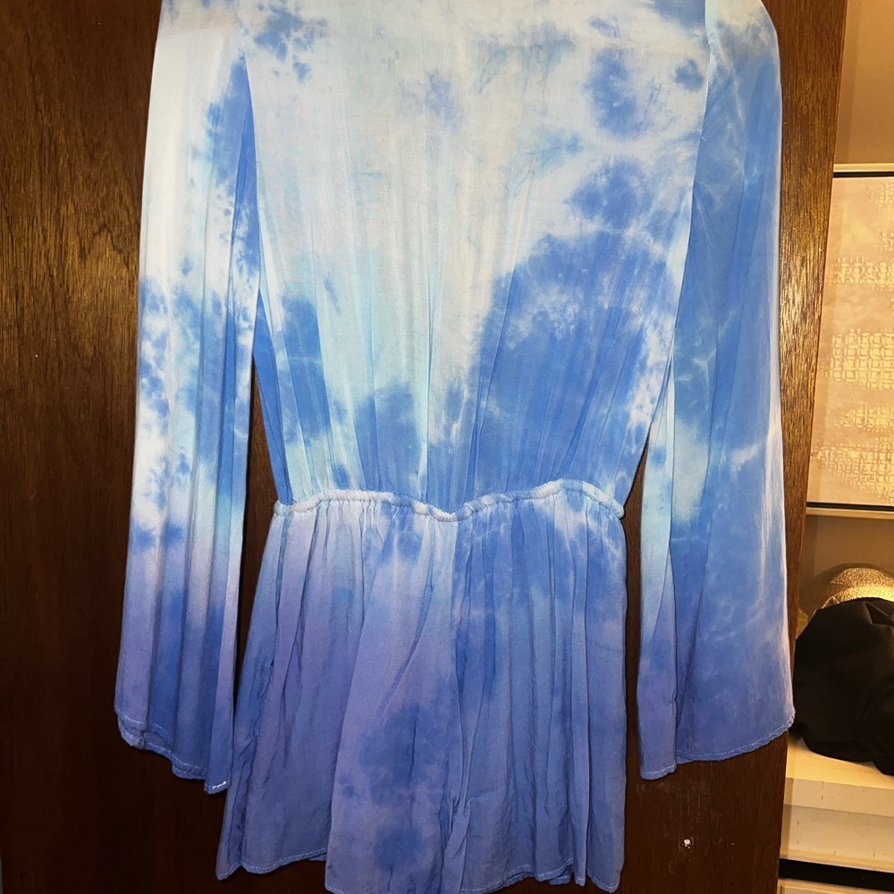 Tye dye romper. - Picture 2 of 4